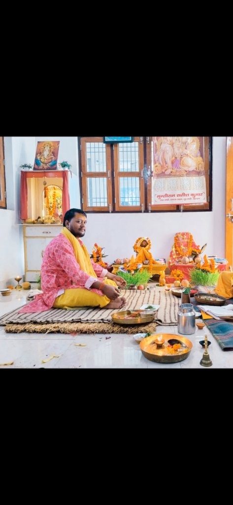 आचार्य सूरज रामानुज