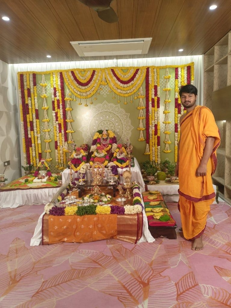 Pandit lavlesh Tiwari