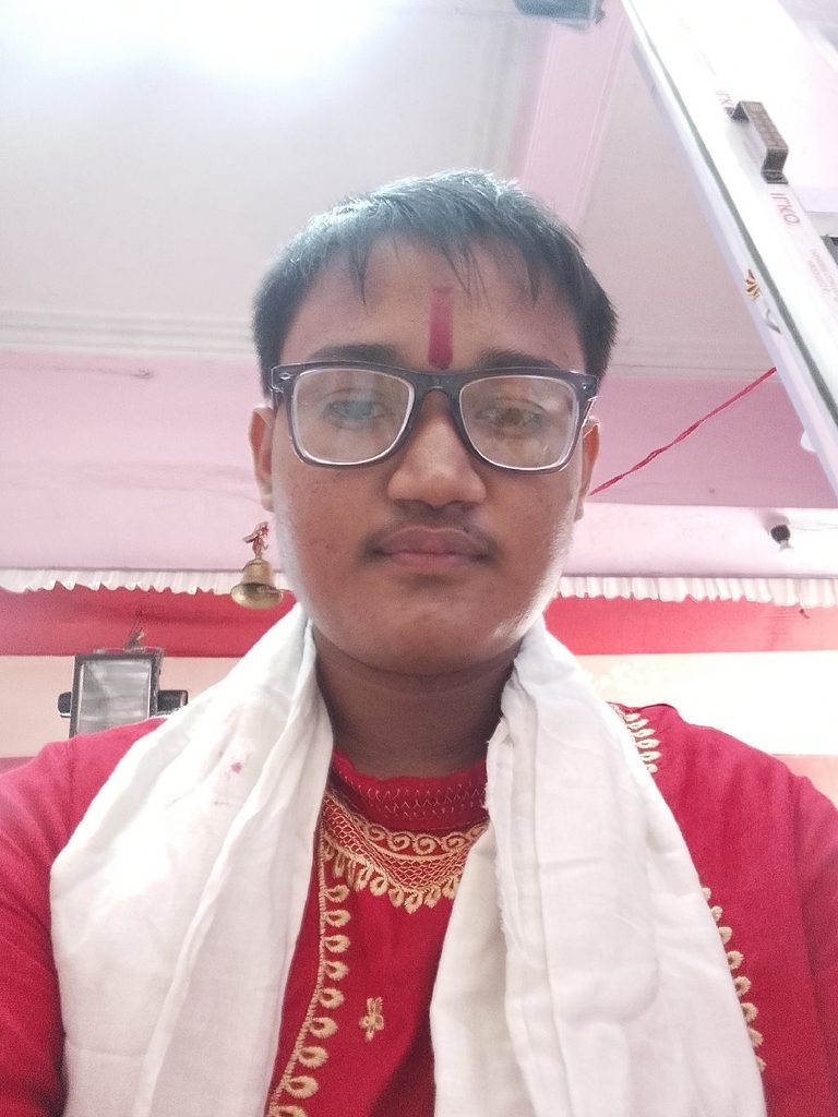 রৌণক চক্রবর্তী